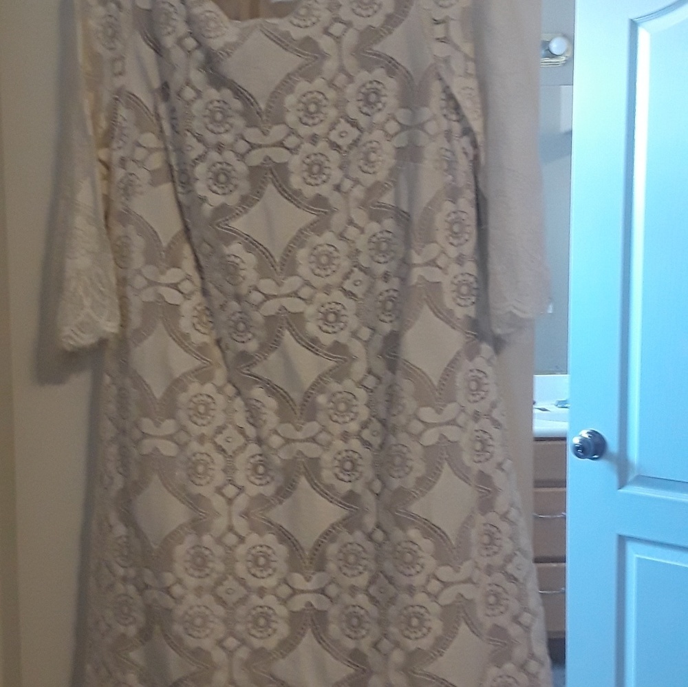 Lady's dress